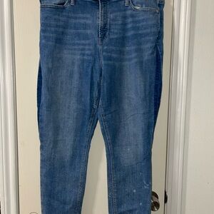 GAP Women's Skinny Jeans in Classic Blue